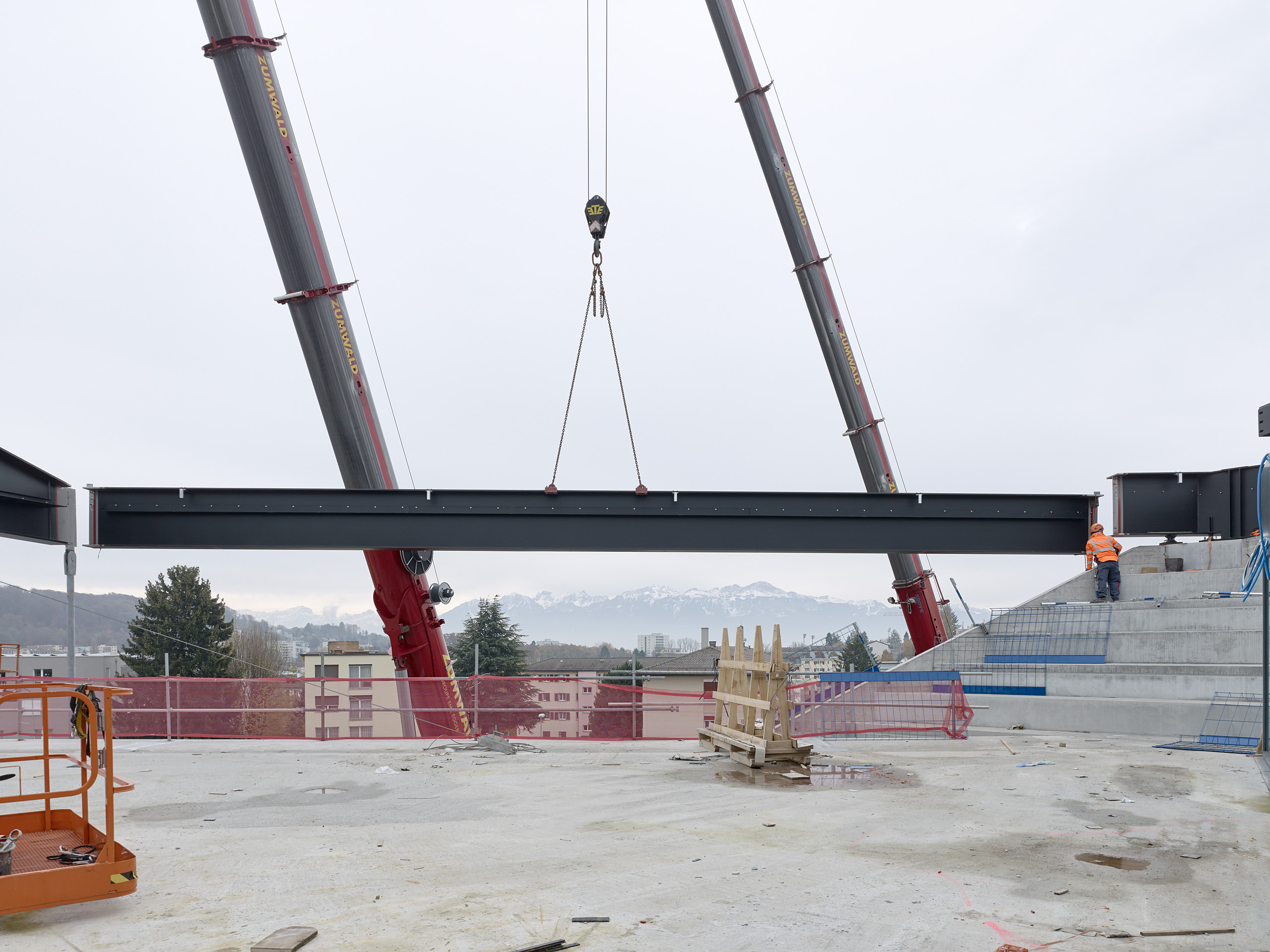 Stade de la Tuilière, Lausanne